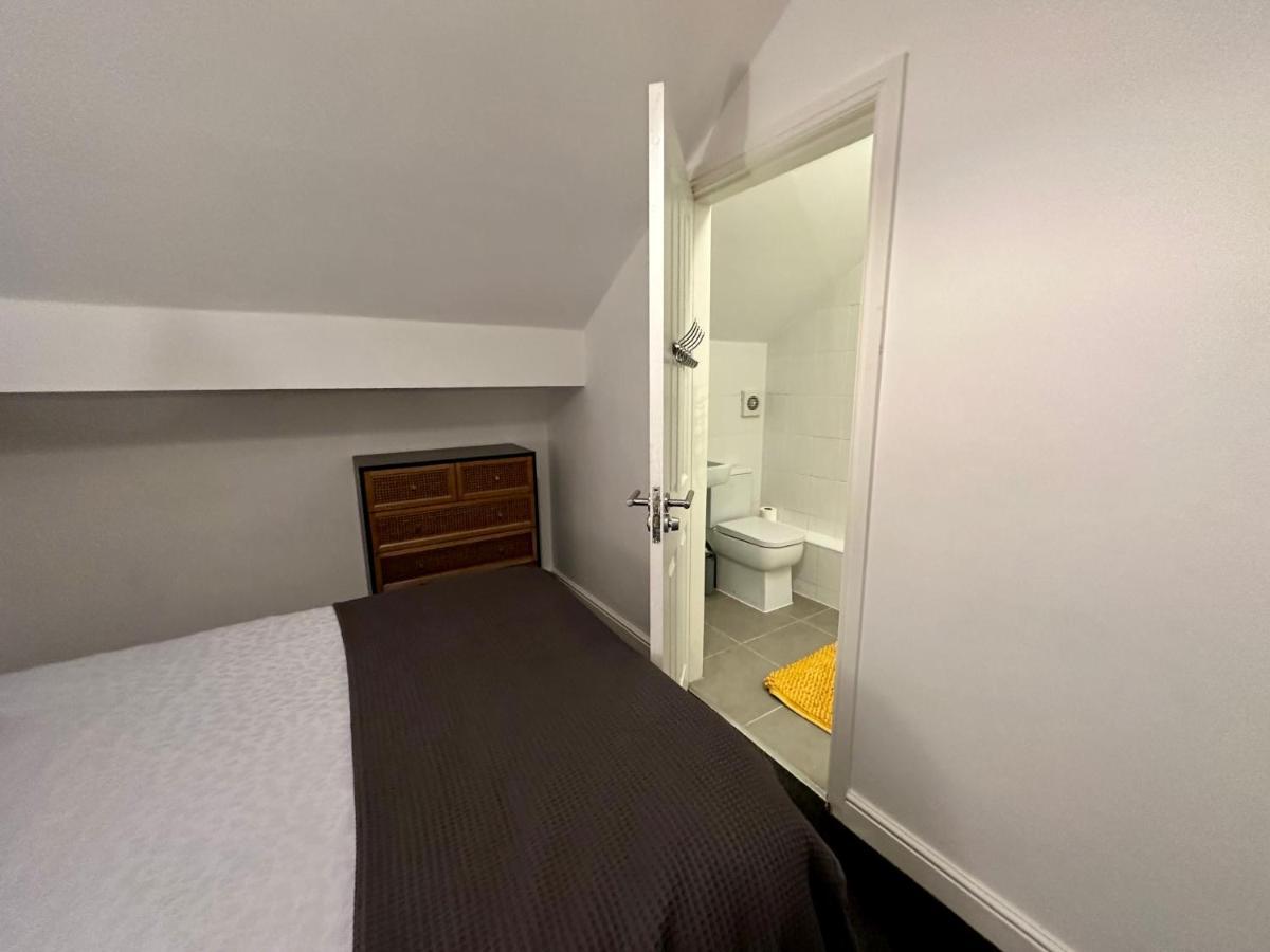 Waterside Mufc & Trafford Centre Townhouse 4 Bedroom Free Parking Манчестер Экстерьер фото