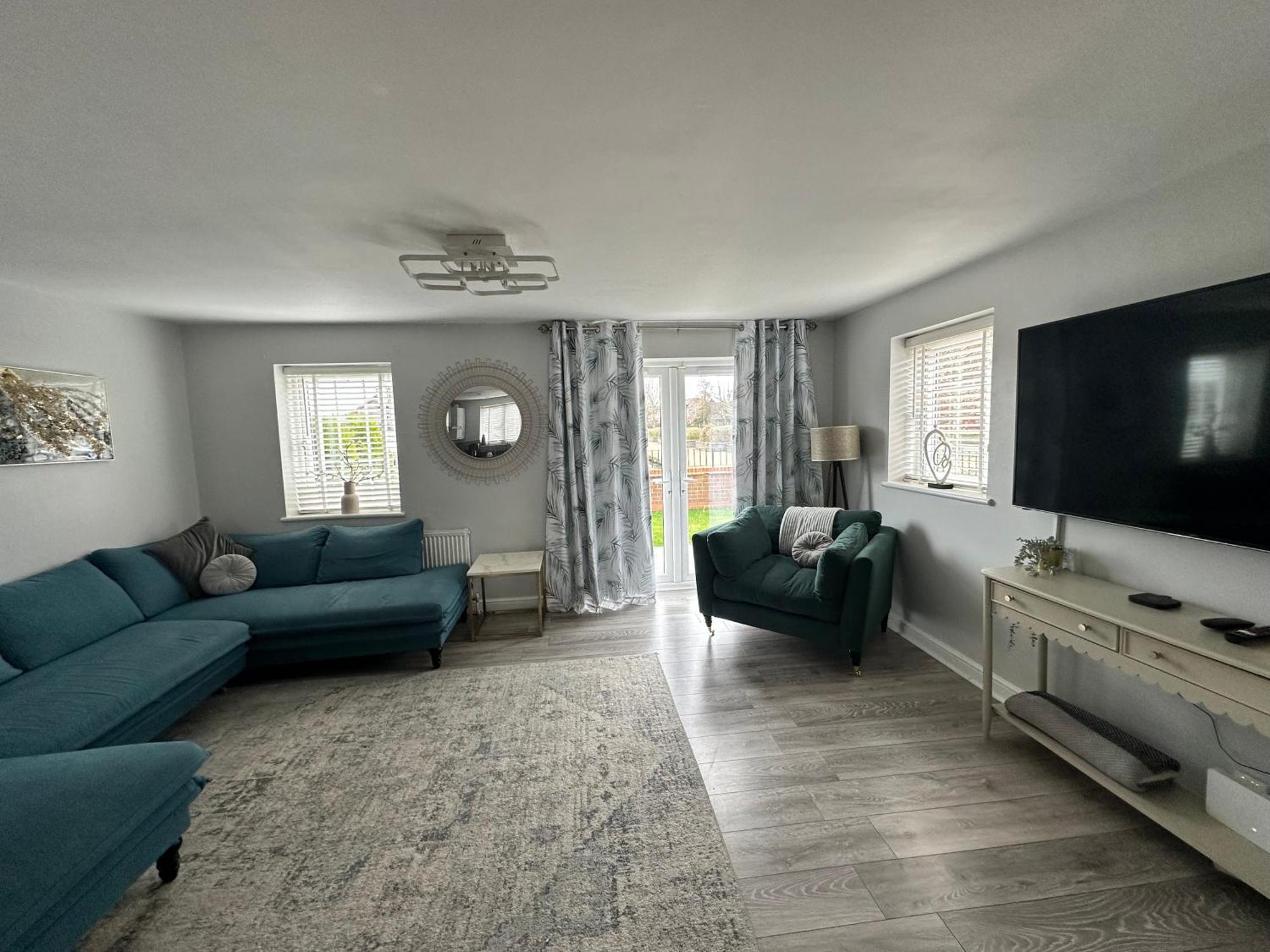 Waterside Mufc & Trafford Centre Townhouse 4 Bedroom Free Parking Манчестер Экстерьер фото